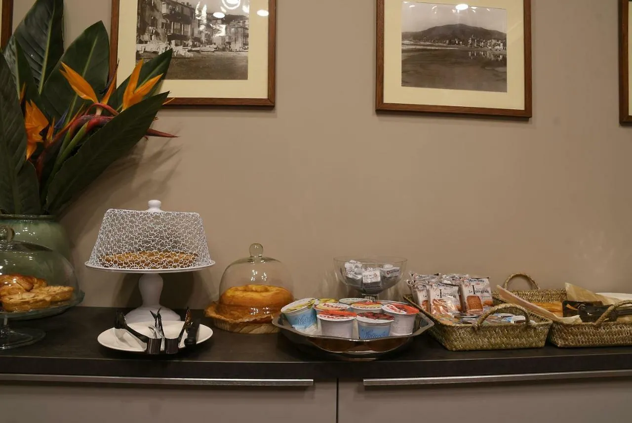 B&B H68 Alassio Bed & Breakfast
