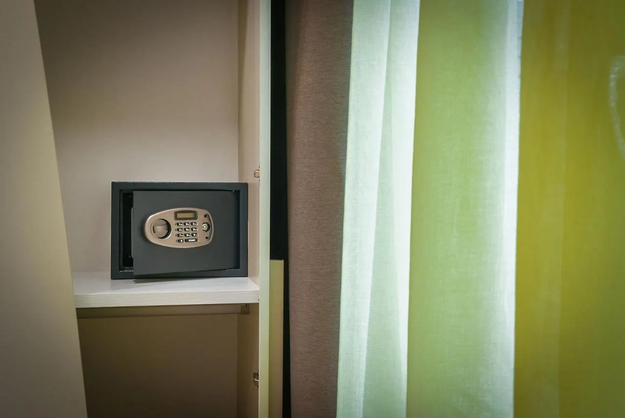 Bed & Breakfast B&B H68 Alassio